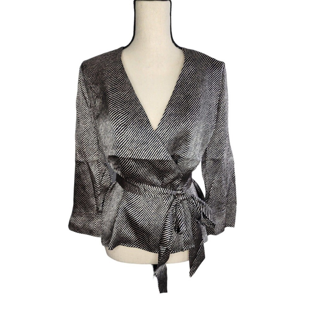 L'AGENCE Silk Belted Striped Blouse Top V Neck Long Sleeve Size XS NWT